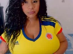 Stunning curly Latina webcam beauty brags of her gorgeous huge boobies